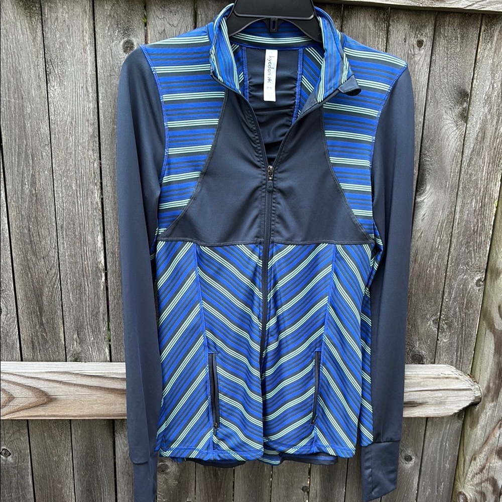 Kyodan Small Zip Performance Top! - image 1